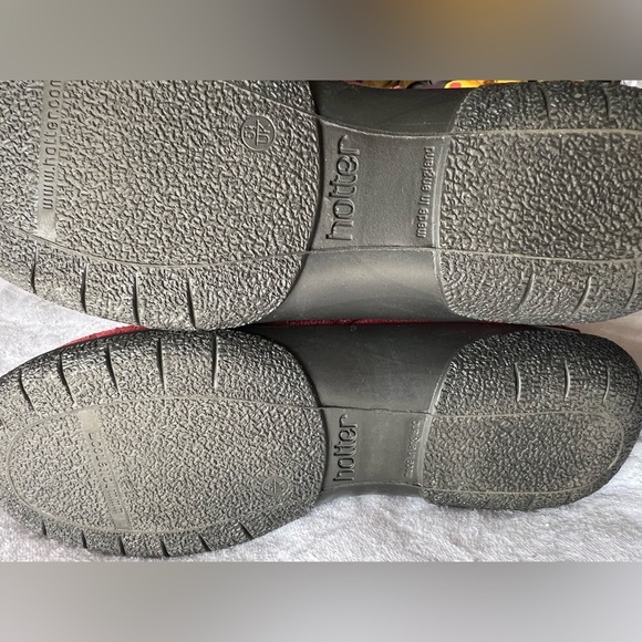 Hotter Whisper Stylish Red Suede Boots. Zipper. Like new. 71/2. - Picture 7 of 8